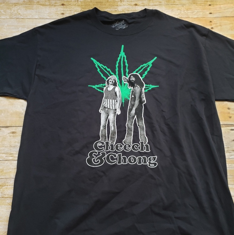 Cheech and Chong Tee size XL